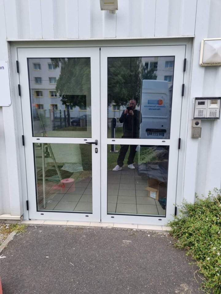 Photo porte double Après 